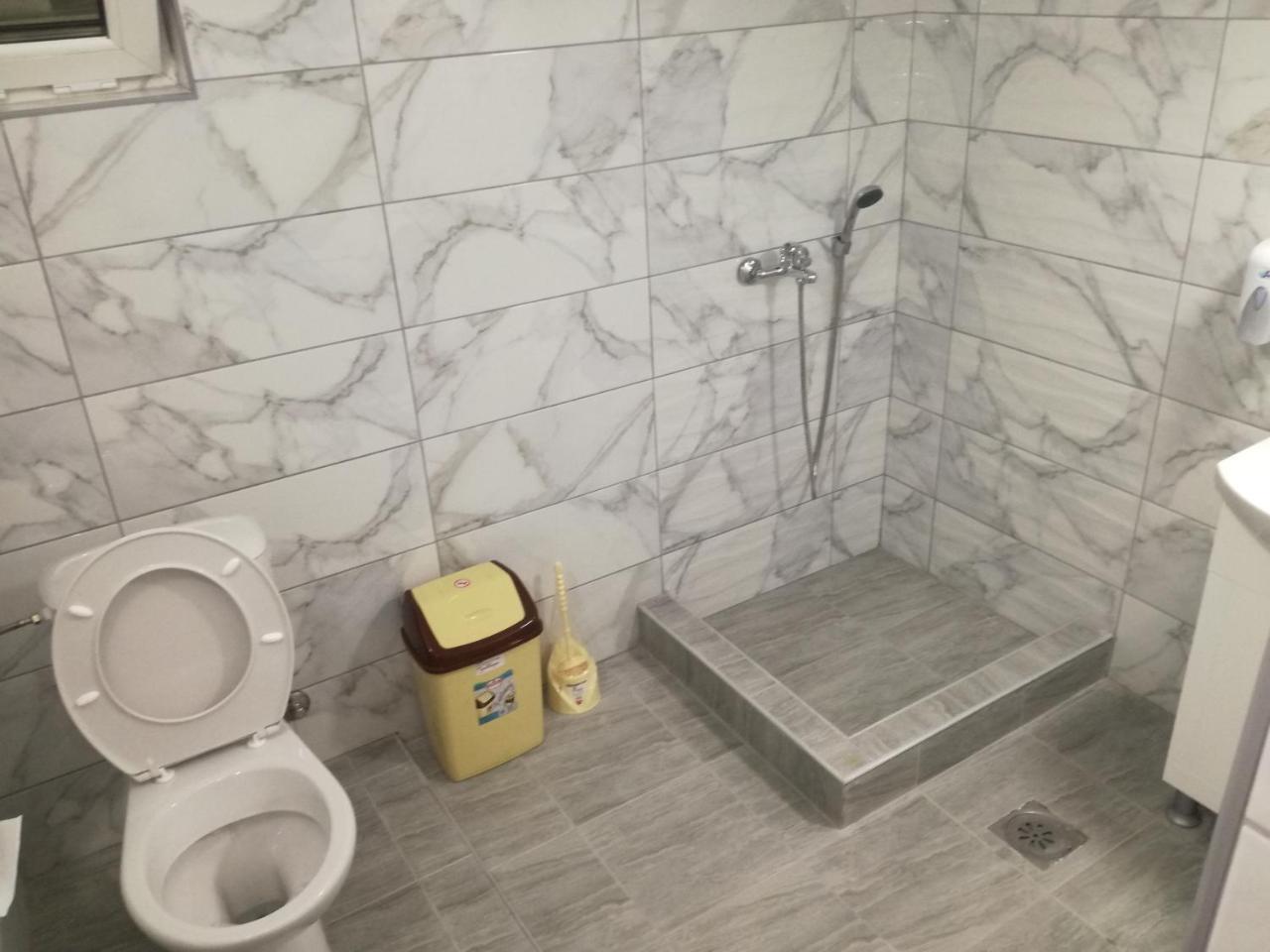 Hostel „Ж Gradsko Экстерьер фото