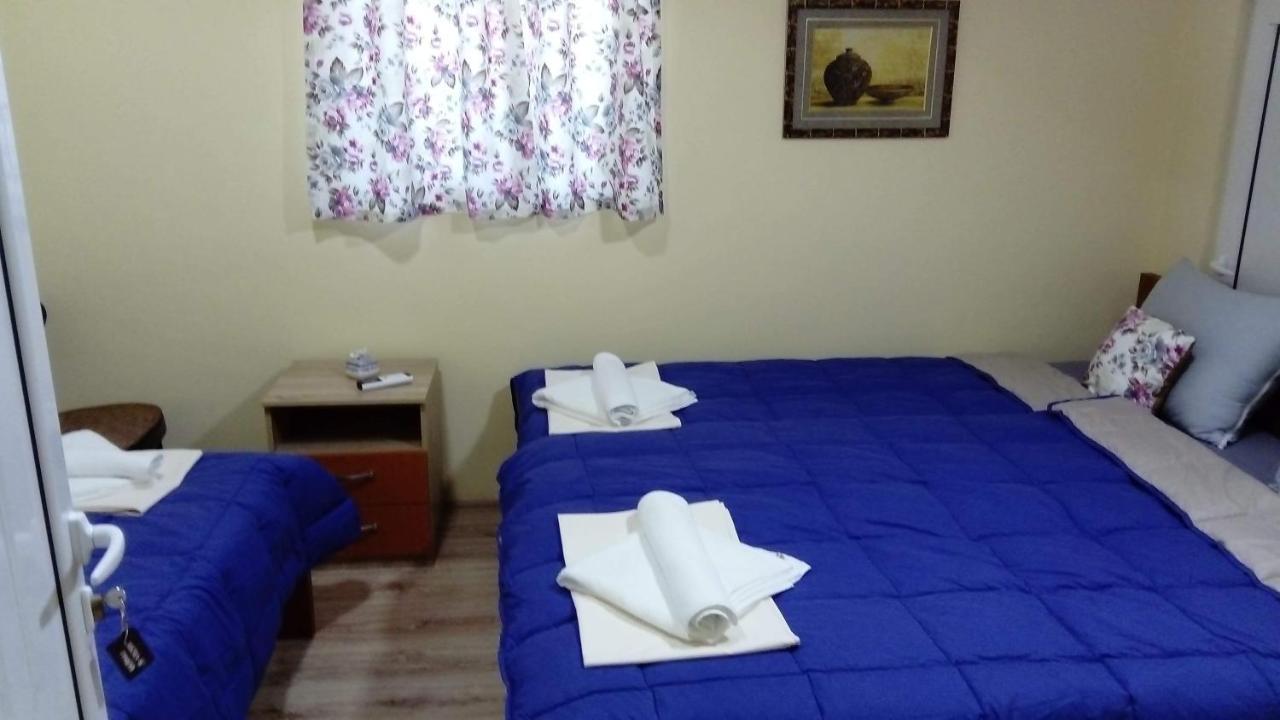 Hostel „Ж Gradsko Экстерьер фото